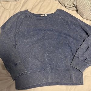 the gap blue crewneck